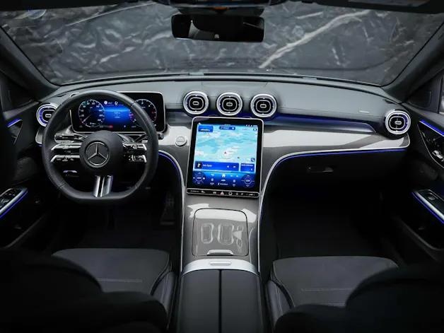 MERCEDES-BENZ C 300 d Limo AMG Premium *20" Felgen*Werksgarantie*DIGITAL LIGHT*360° Kamera*