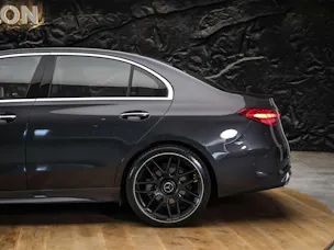 MERCEDES-BENZ C 300 d AMG Line *20" Felgen*Werksgarantie*DIGITAL LIGHT*360° Kamera*