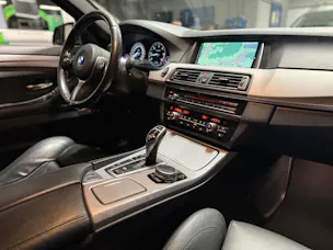 BMW 530d Touring xDrive M Sport Steptronic