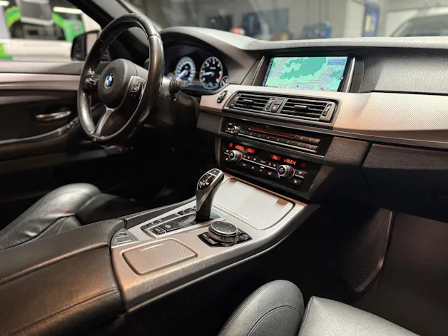 BMW 530d Touring xDrive M Sport Steptronic