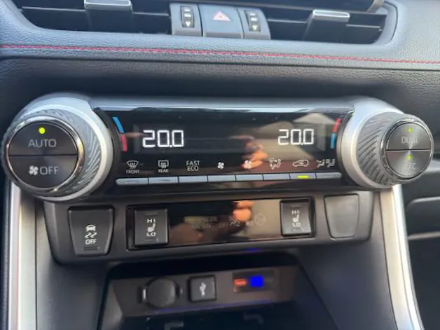 Suzuki Across 2.5 PHEV E-CVT