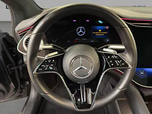MERCEDES-BENZ EQS 450 4M - AMG / DISTRONIC / 360 Grad Kamera / Head-Up Display