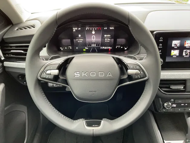 SKODA Kamiq 1.0 TSI Selection DSG