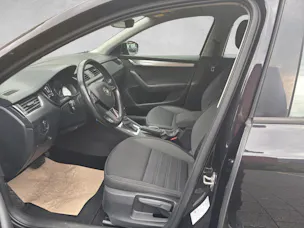 SKODA Octavia Combi 2.0 TDI Ambition 4x4