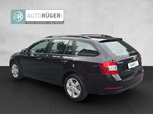 SKODA Octavia Combi 2.0 TDI Ambition 4x4