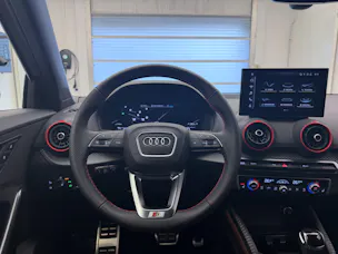 AUDI SQ2 TFSI quattro S-tronic
