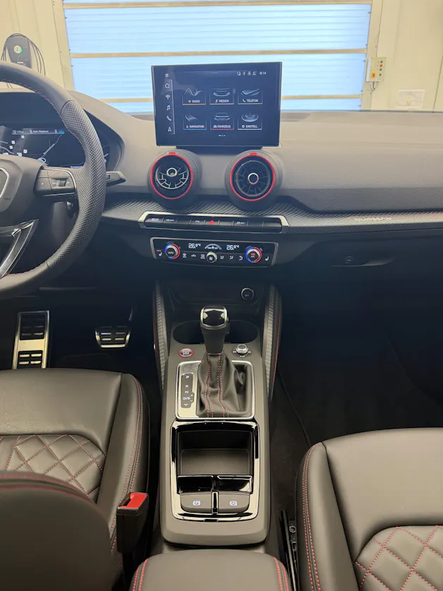 AUDI SQ2 TFSI quattro S-tronic
