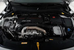 MERCEDES-BENZ GLA 35 AMG 4matic H247