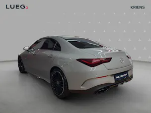 MERCEDES-BENZ CLA 200 - AMG / DISTRONIC / Rückfahrkamera / Soundsystem / Panorama-Dach
