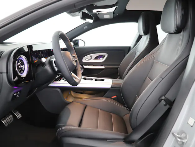 MERCEDES-BENZ CLA 350 4MATIC EQ