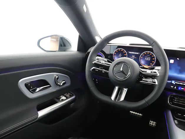 MERCEDES-BENZ CLA 350 4MATIC EQ