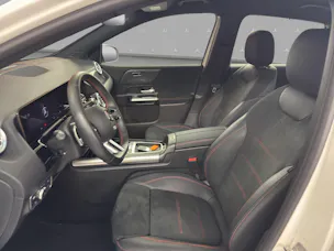 MERCEDES-BENZ B 200 - AMG / Rückfahrkamera / Keyless GO / Ambiente-Licht