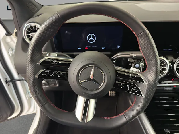 MERCEDES-BENZ B 200 - AMG / Rückfahrkamera / Keyless GO / Ambiente-Licht