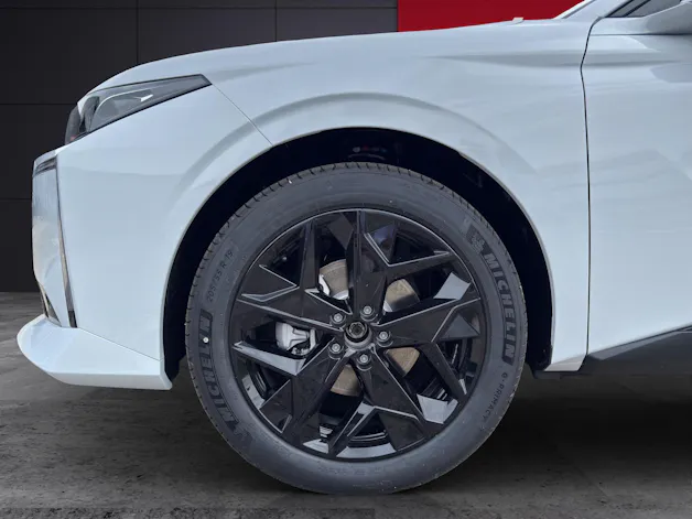 DS AUTOMOBILES N°4 1.2 MHEV Performance Line