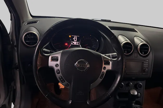NISSAN Qashqai 1.6 dCi iStop 4WD tekna