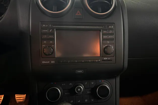 NISSAN Qashqai 1.6 dCi iStop 4WD tekna