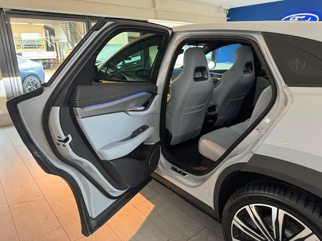 BYD Sealion 7 91,3 kWh Excellence AWD