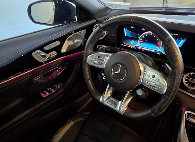 MERCEDES-BENZ AMG GT 43 4matic+
