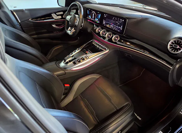 MERCEDES-BENZ AMG GT 43 4matic+