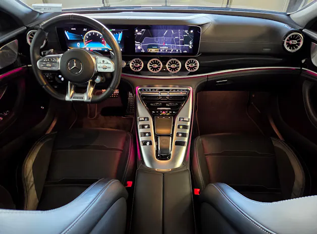 MERCEDES-BENZ AMG GT 43 4matic+