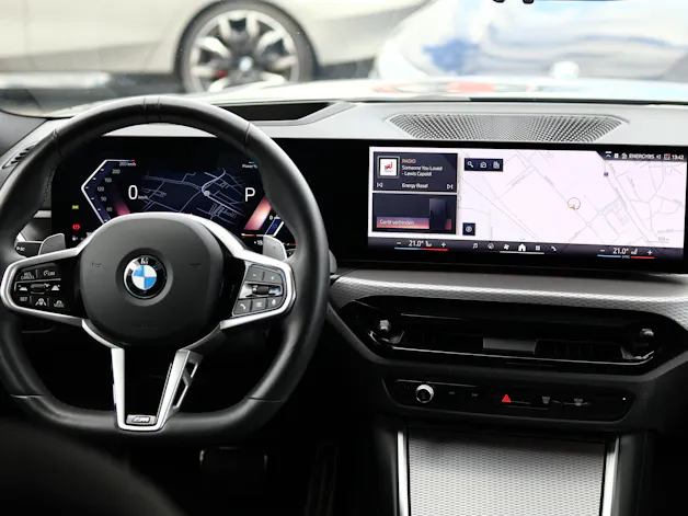 BMW 320d xDrive 48V Touring Steptronic M Sport PRO