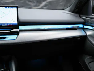 BMW 520d xDrive M Sport Pro Steptronic *Werksgarantie*Iconic Glow*Panorama*Head Up*