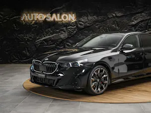 BMW 520d xDrive M Sport Pro Steptronic *Werksgarantie*Iconic Glow*Panorama*Head Up*