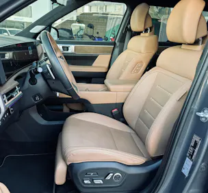 HYUNDAI Santa Fe 1.6 T-GDi HEV Calligraphy 4WD Automatic