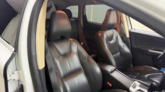 VOLVO XC60 D5 AWD R-Design Geartronic