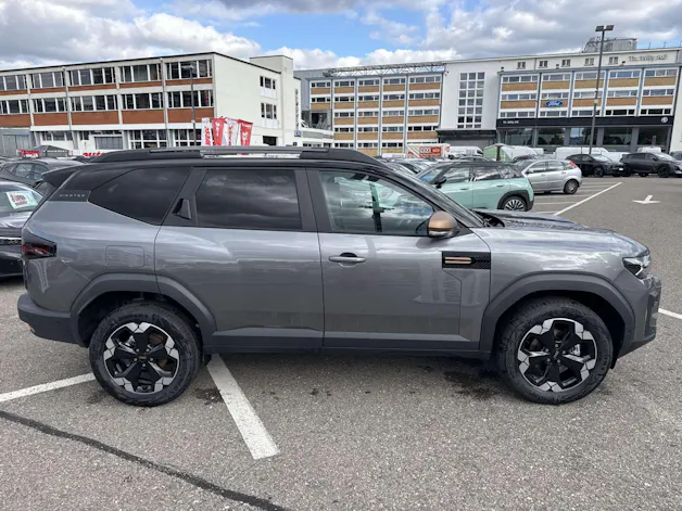 DACIA Bigster HEV 155 Extreme Automat