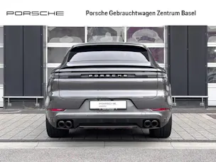 PORSCHE Cayenne Turbo E-Hybrid Coupé