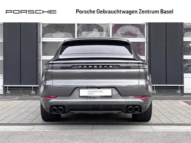 PORSCHE Cayenne Turbo E-Hybrid Coupé
