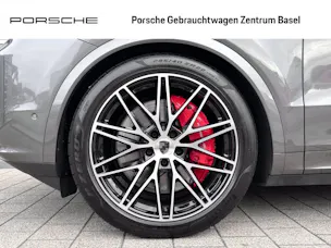 PORSCHE Cayenne Turbo E-Hybrid Coupé