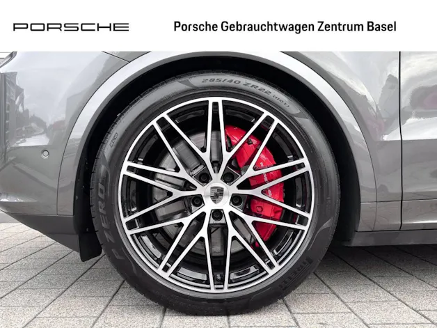 PORSCHE Cayenne Turbo E-Hybrid Coupé