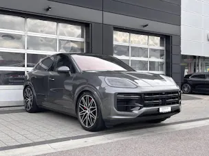 PORSCHE Cayenne Turbo E-Hybrid Coupé
