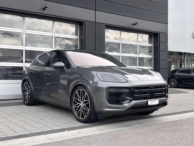 PORSCHE Cayenne Turbo E-Hybrid Coupé
