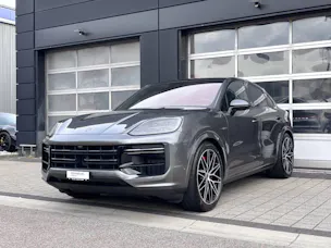 PORSCHE Cayenne Turbo E-Hybrid Coupé