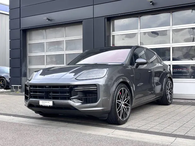 PORSCHE Cayenne Turbo E-Hybrid Coupé