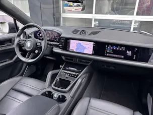 PORSCHE Cayenne Turbo E-Hybrid Coupé