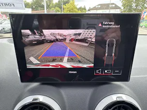 AUDI Q2 35 TFSi S-Line S-Tronic Automat