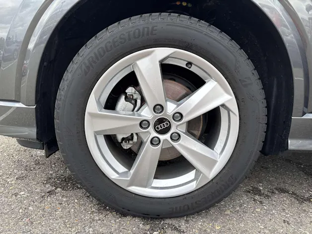 AUDI Q2 35 TFSi S-Line S-Tronic Automat