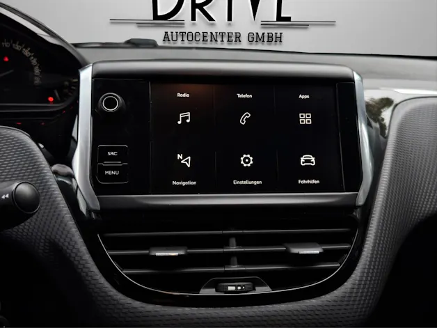 PEUGEOT 2008 1.2 PureTech Style EAT6 *Apple CarPlay*Sitzheizung uvm*