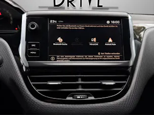 PEUGEOT 2008 1.2 PureTech Style EAT6 *Apple CarPlay*Sitzheizung uvm*