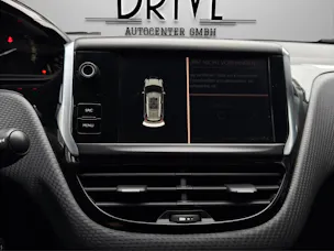 PEUGEOT 2008 1.2 PureTech Style EAT6 *Apple CarPlay*Sitzheizung uvm*
