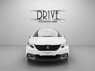 PEUGEOT 2008 1.2 PureTech Style EAT6 *Apple CarPlay*Sitzheizung uvm*