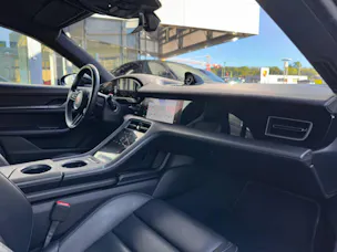 PORSCHE Taycan GTS Sport Turismo