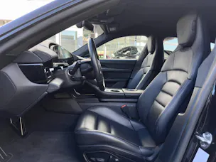 PORSCHE Taycan GTS Sport Turismo