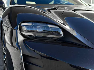 PORSCHE Taycan GTS Sport Turismo