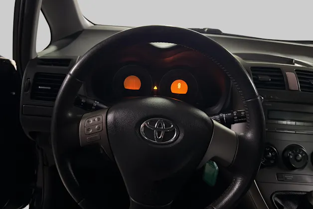 Toyota Auris 1.4 Linea Luna
