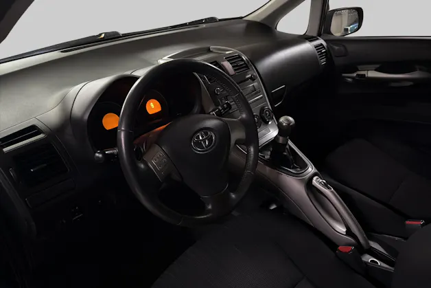 Toyota Auris 1.4 Linea Luna